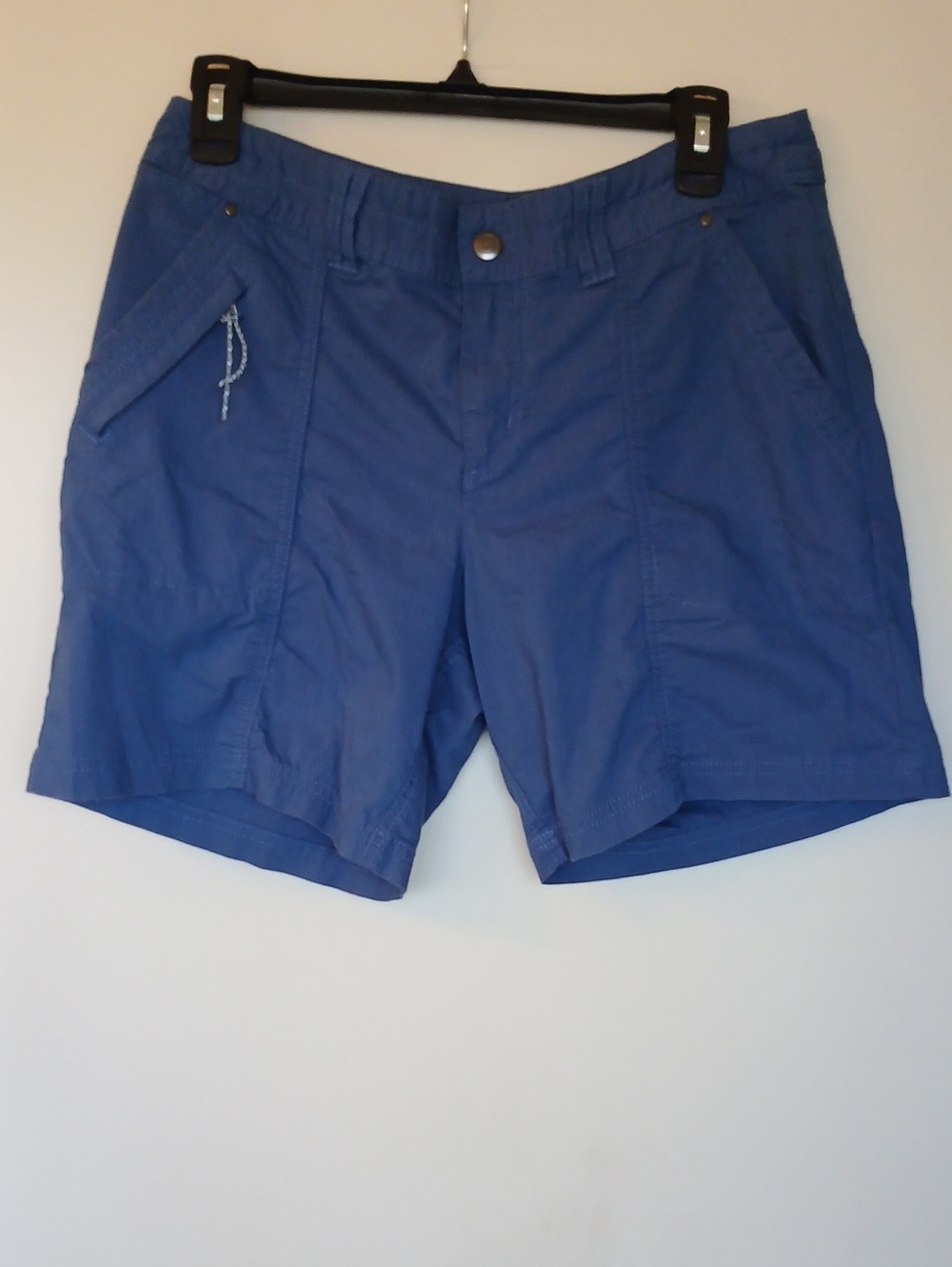 Title Nine Big B Hiking Shorts Womens Blue Lightweight Stretch Size 8